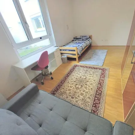 Near Stuttgart Apartament Ostfildern